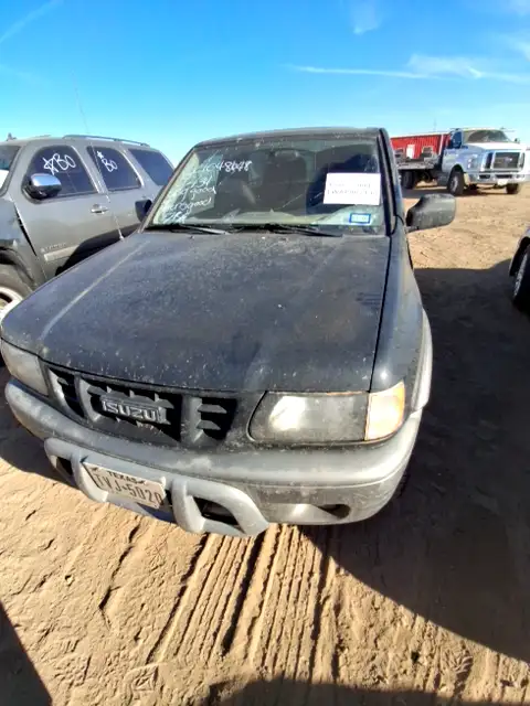 Photo of 2002 Isuzu Rodeo