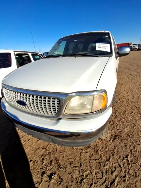 Photo of 1999 Ford Expedition