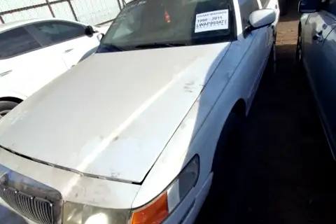 Photo of 1999 Mercury Grand Marquis