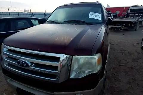 Photo of 2010 Ford Expedition