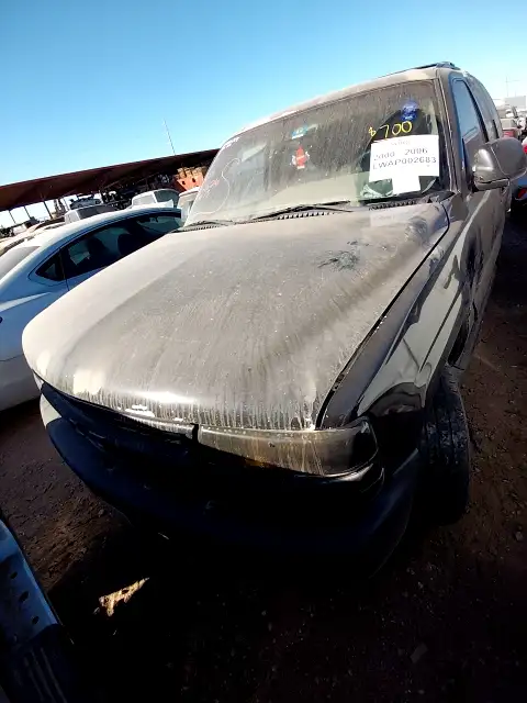 Photo of 2001 Chevrolet Tahoe