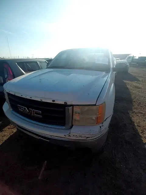 Photo of 2011 Gmc Sierra