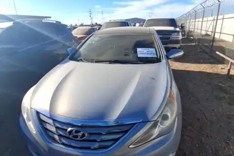 Photo of 2013 Hyundai Sonata