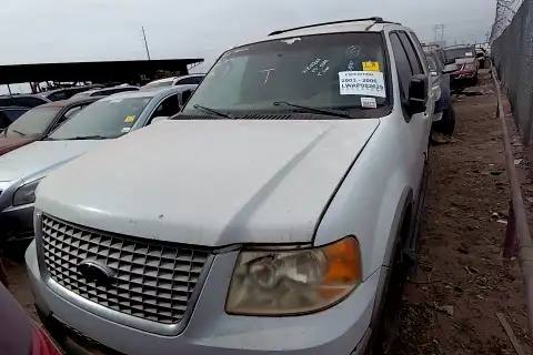 Photo of 2003 Ford Expedition