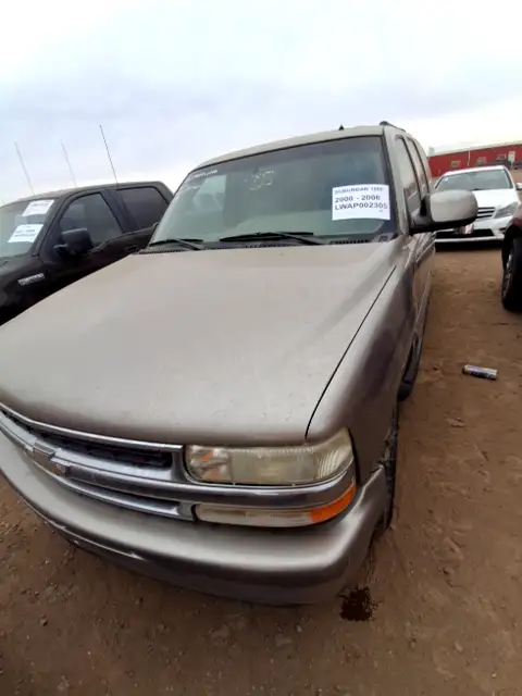 Photo of 2002 Chevrolet Suburban