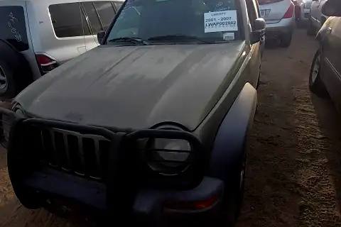 Photo of 2003 Jeep Liberty