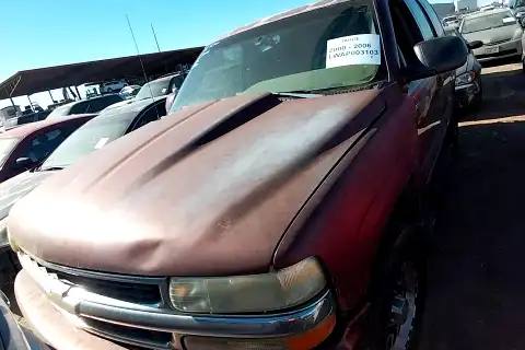 Photo of 2003 Chevrolet Tahoe