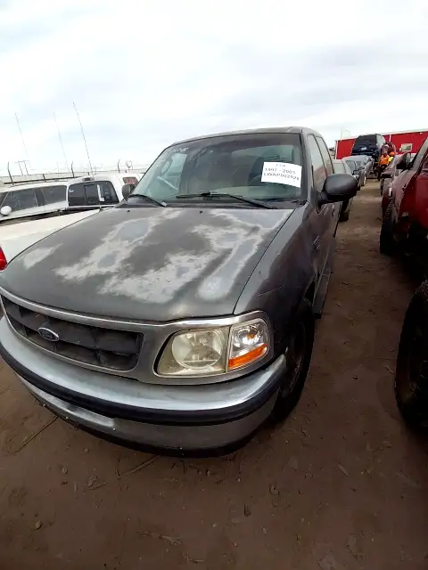Photo of 2003 Ford F-150