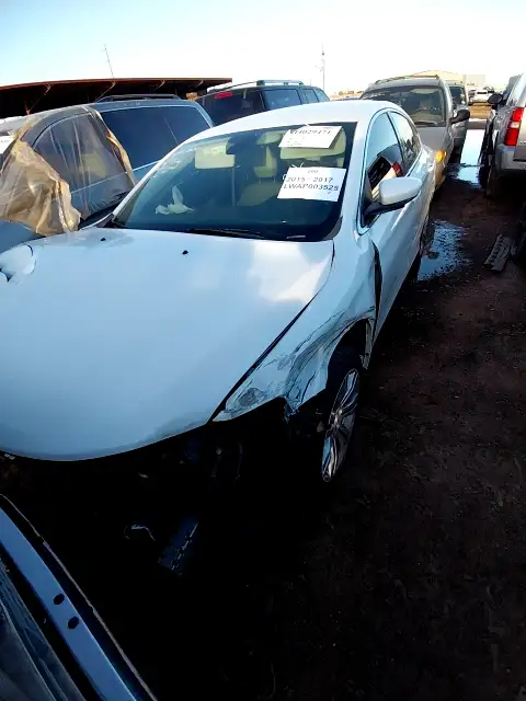 Photo of 2015 Chrysler 200