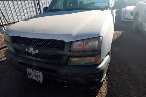 Photo of 2004 Chevrolet Silverado