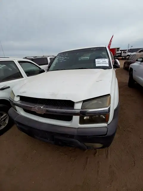 Photo of 2003 Chevrolet Avalanche