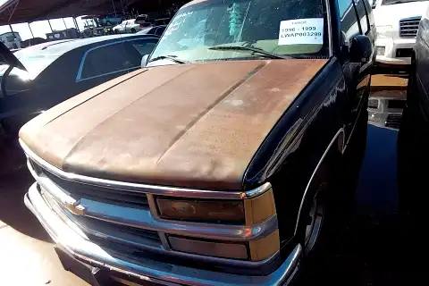 Photo of 1999 Chevrolet Tahoe
