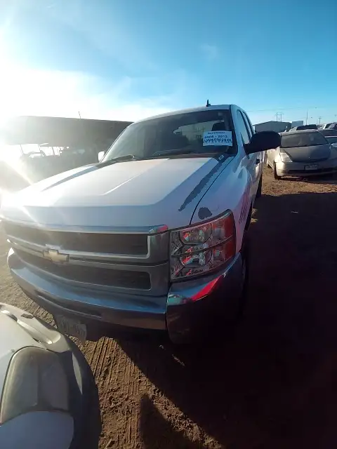 Photo of 2009 Chevrolet Silverado