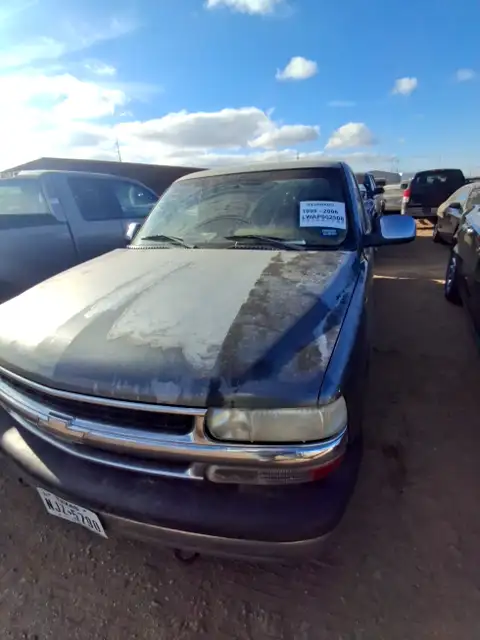 Photo of 2001 Chevrolet Silverado