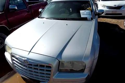 Photo of 2010 Chrysler 300