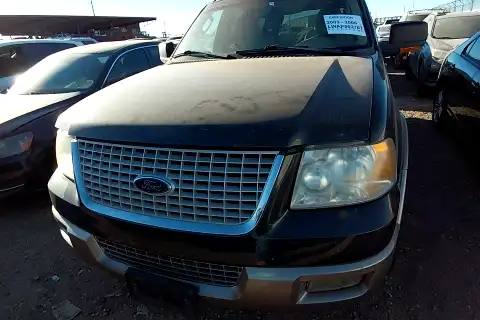 Photo of 2004 Ford Expedition