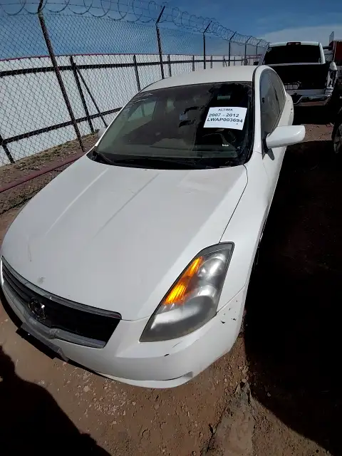 Photo of 2009 Nissan Altima