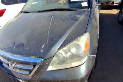 Photo of 2005 Honda Odyssey