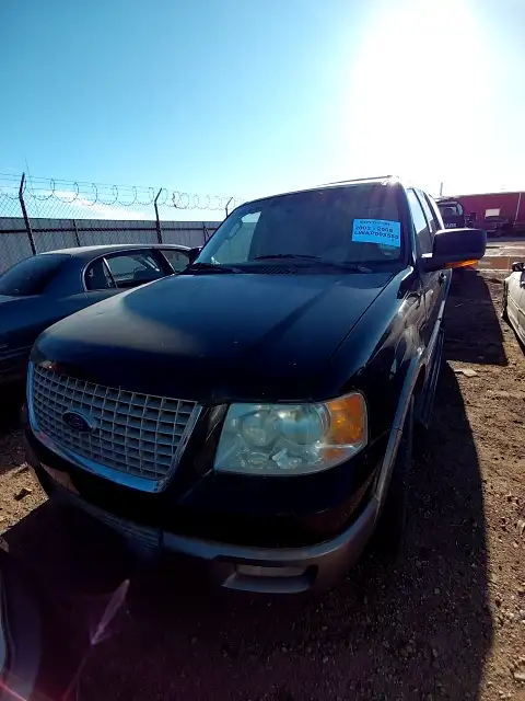 Photo of 2003 Ford Expedition