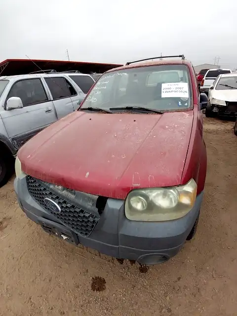 Photo of 2005 Ford Escape