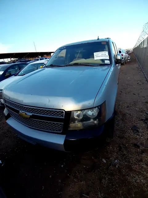 Photo of 2011 Chevrolet Suburban