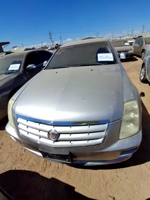Photo of 2005 Cadillac Sts
