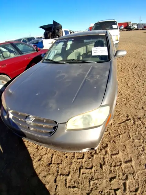 Photo of 2000 Nissan Maxima