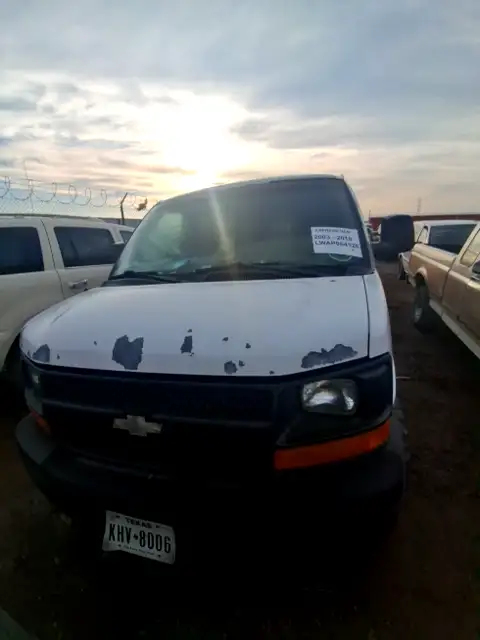 Photo of 2003 Chevrolet Express