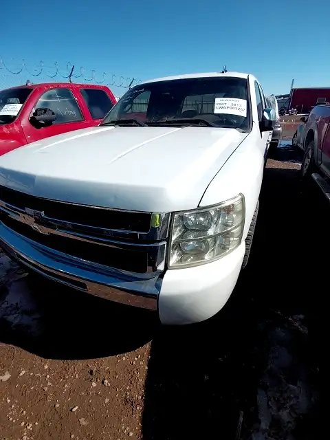 Photo of 2010 Chevrolet Silverado