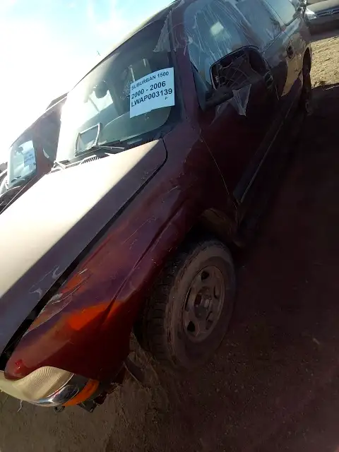 Photo of 2003 Chevrolet Suburban
