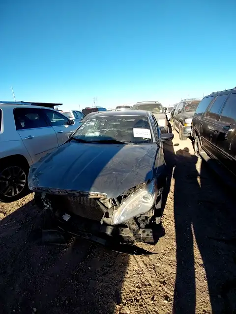 Photo of 2013 Chrysler 200