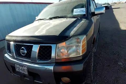 Photo of 2004 Nissan Armada