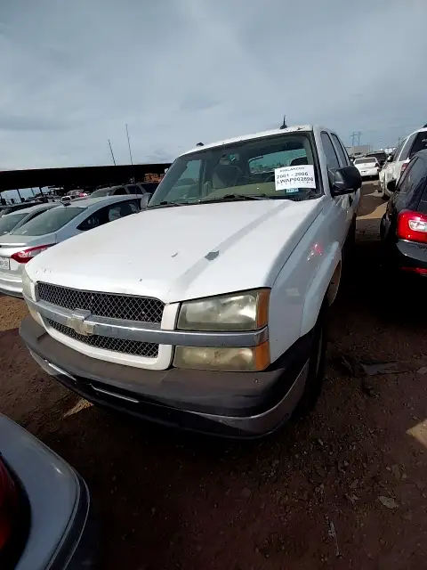 Photo of 2005 Chevrolet Avalanche