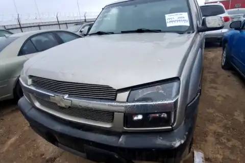 Photo of 2002 Chevrolet Avalanche