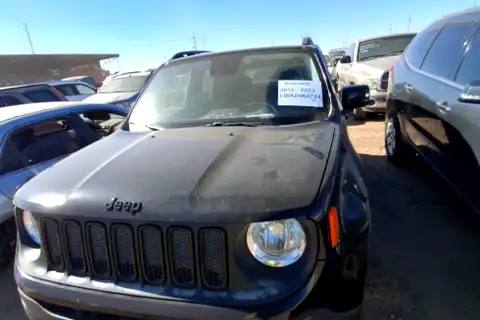 Photo of 2017 Jeep Renegade