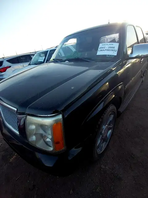 Photo of 2002 Cadillac Escalade
