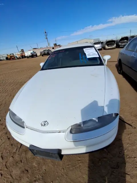Photo of 1999 Oldsmobile Aurora
