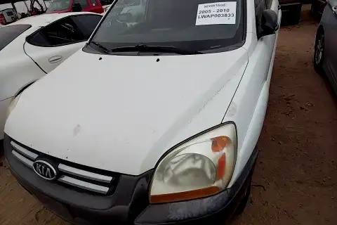 Photo of 2005 Kia Sportage