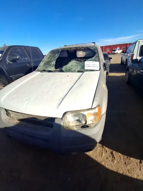Photo of 2001 Ford Escape