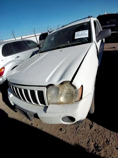 Photo of 2005 Jeep Grand Cherokee