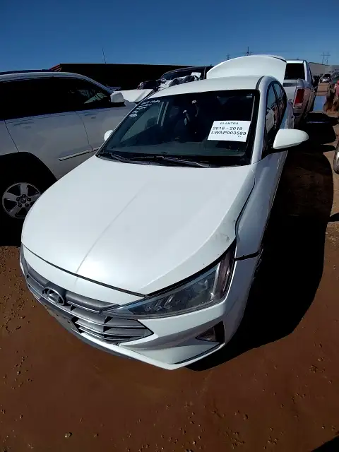 Photo of 2019 Hyundai Elantra