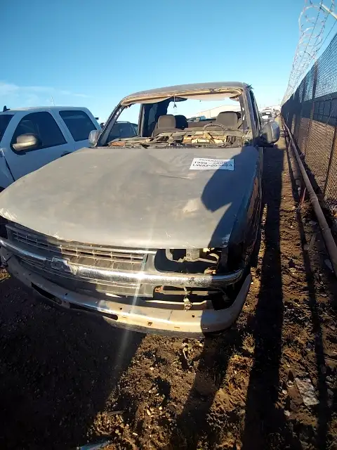 Photo of 2000 Chevrolet Silverado