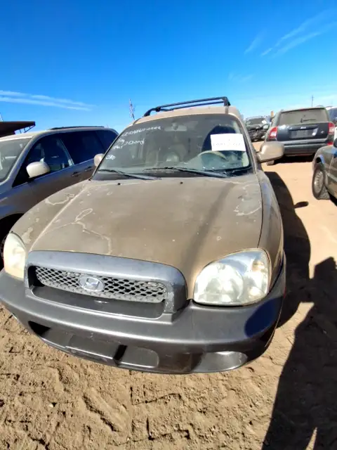 Photo of 2002 Hyundai Santa Fe