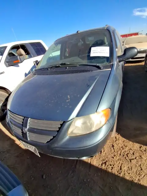 Photo of 2005 Dodge Grand Caravan