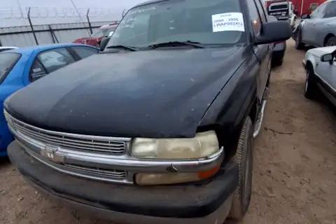 Photo of 2004 Chevrolet Tahoe