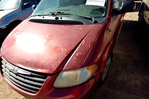 Photo of 2006 Chrysler Town & Country