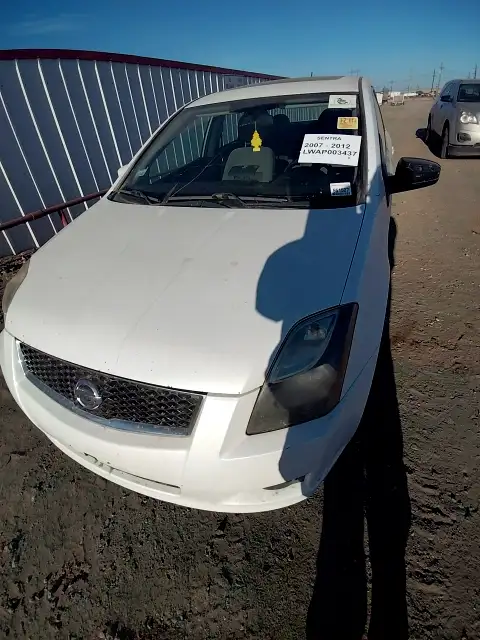 Photo of 2011 Nissan Sentra