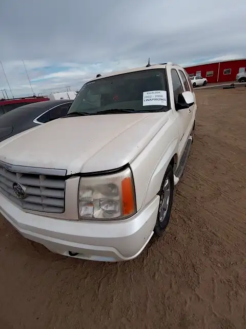 Photo of 2004 Cadillac Escalade