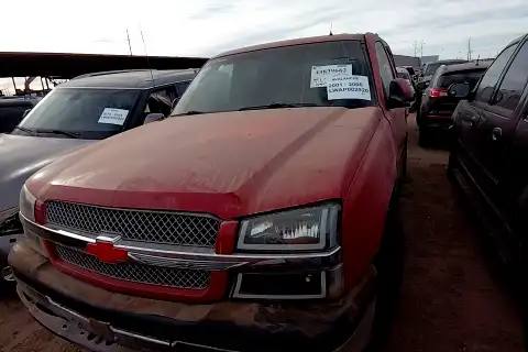 Photo of 2002 Chevrolet Avalanche