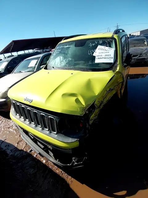 Photo of 2017 Jeep Renegade